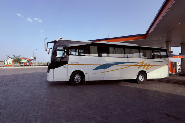 Hire Luxury Bus Rental in Jodhpur for weddings, corporate events, school tours, and Rajasthan group travel.